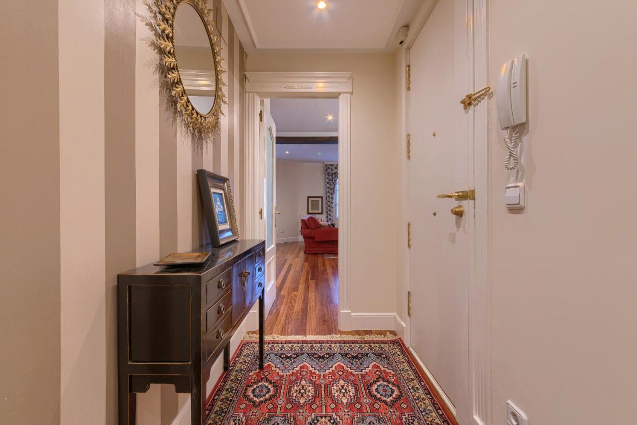 Bailen Reformado Elegante Con Wifi Appartement Bilbao Buitenkant foto